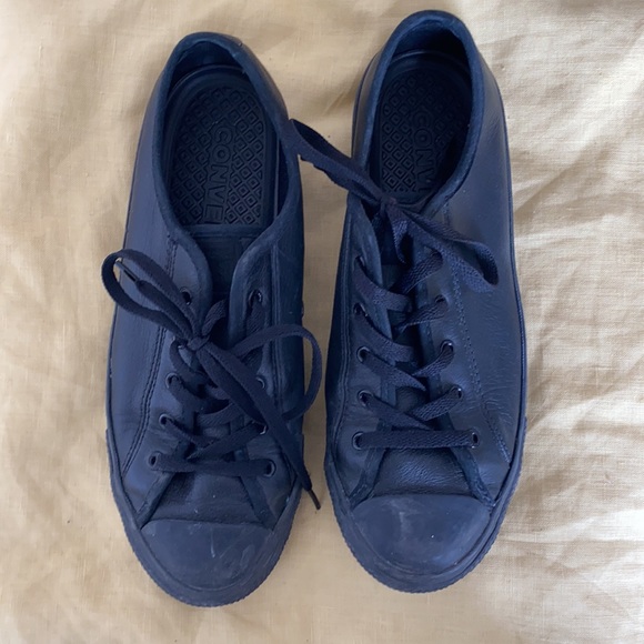 Converse Black Leather Dainty Chucks - Picture 2 of 5